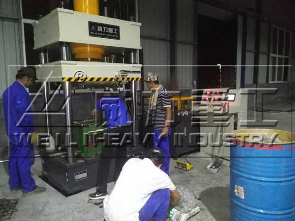 復(fù)合井蓋成型液壓機(jī)